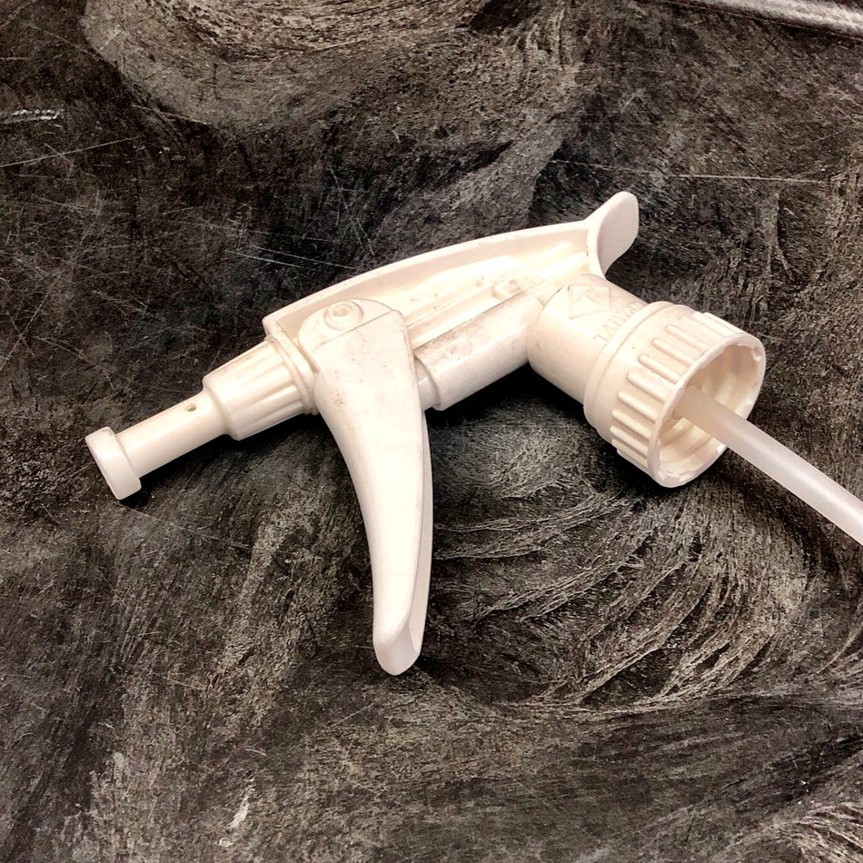 FOAMING TRIGGER SPRAYER W/9" DIP TUBE ( WHITE )