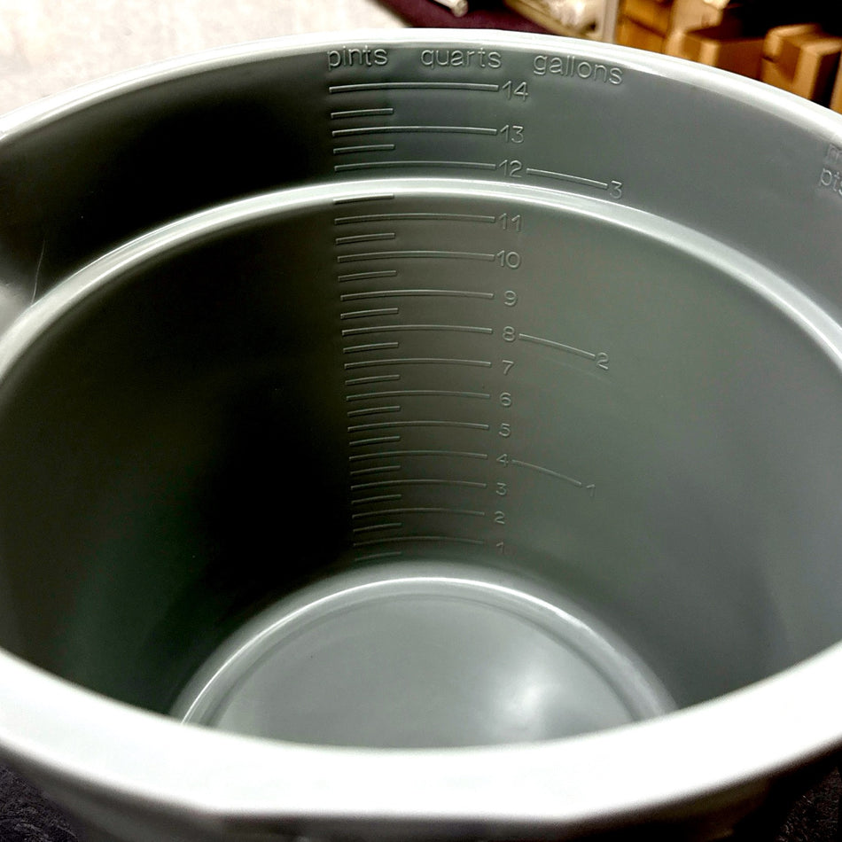 14 QT GRAY PLASTIC BUCKET / PAIL