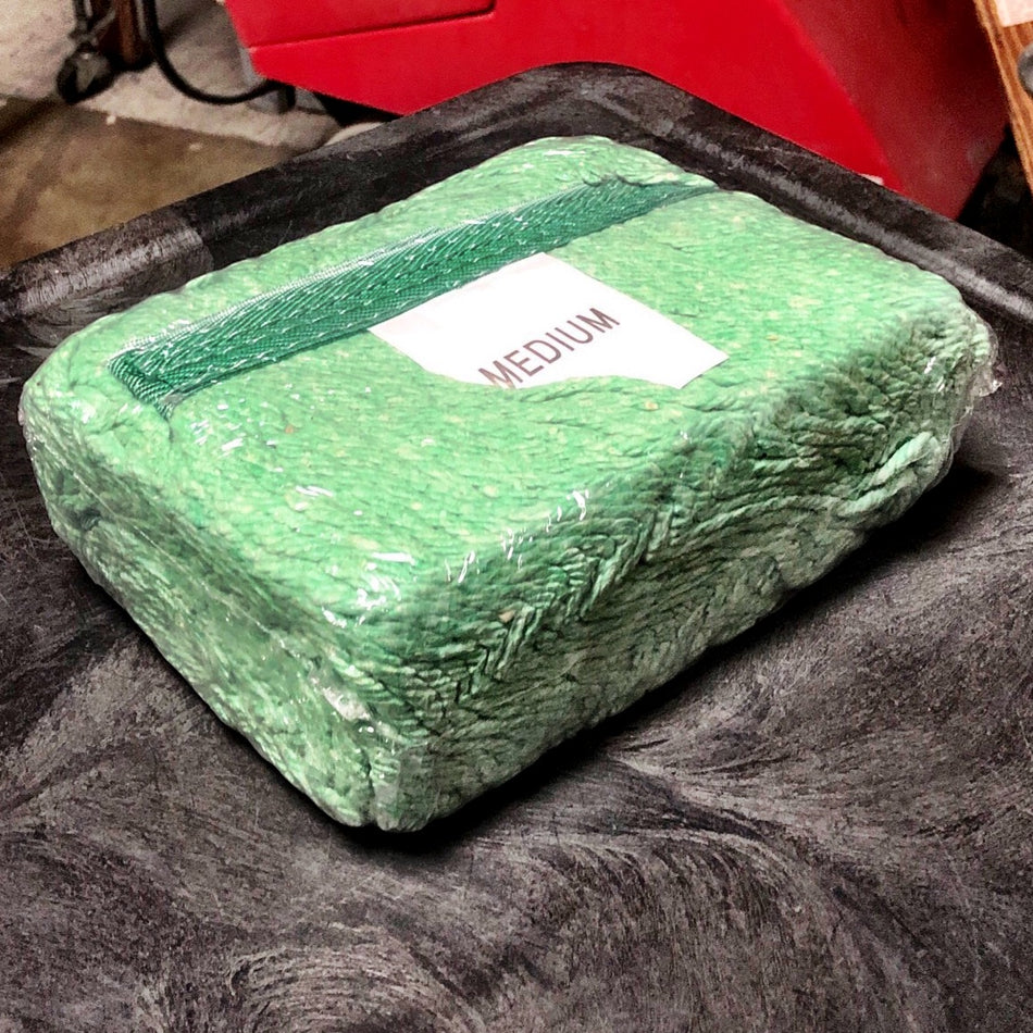 MEDIUM GREEN MOP HEAD W/ 1" BAND, LOOPED & BANDED