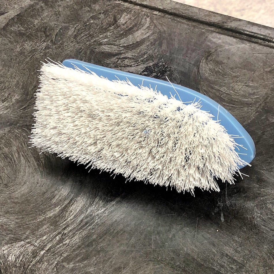 IRON SHAPED BRUSH
