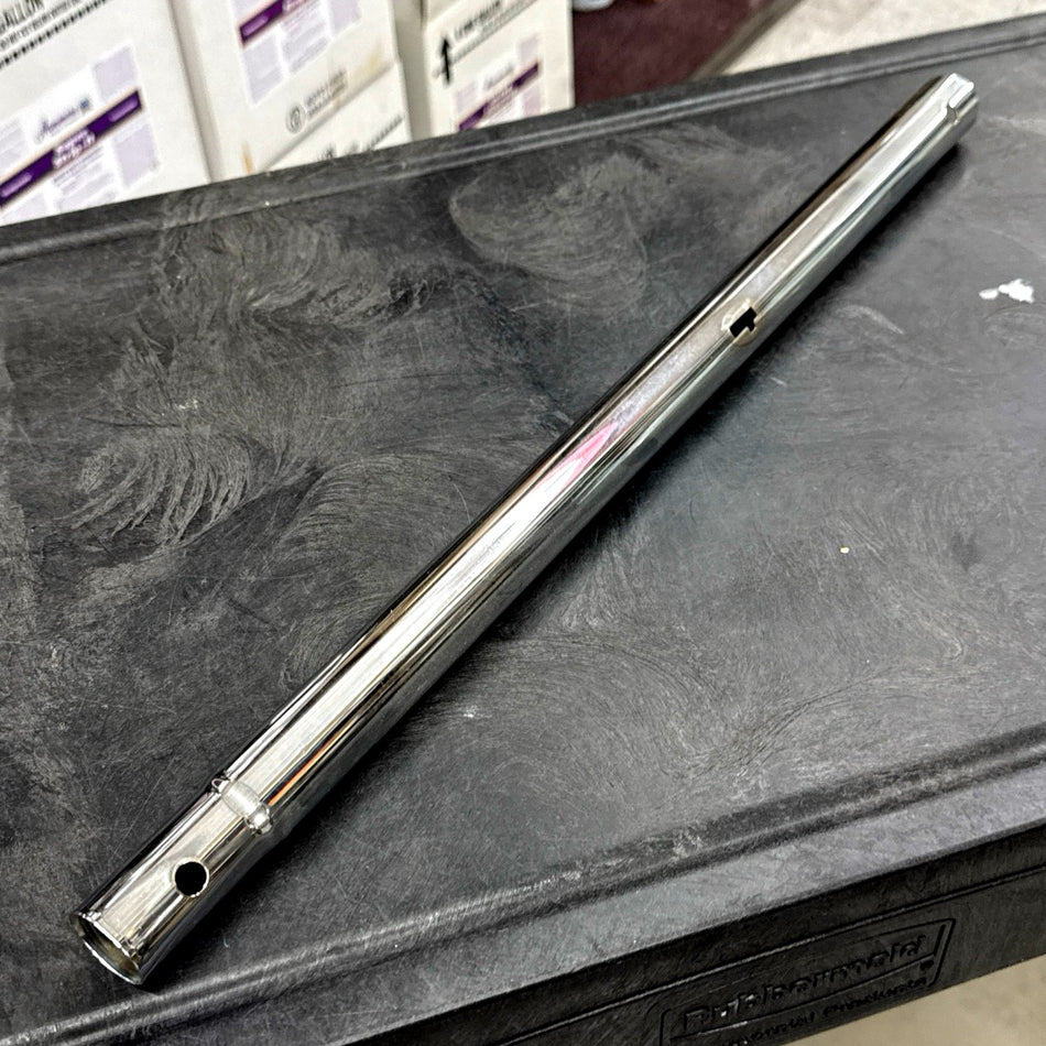 LOWER HANDLE FOR SANITAIRE CHROME