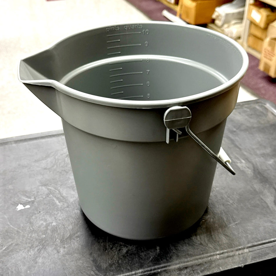 10 QT GRAY PLASTIC BUCKET / PAIL