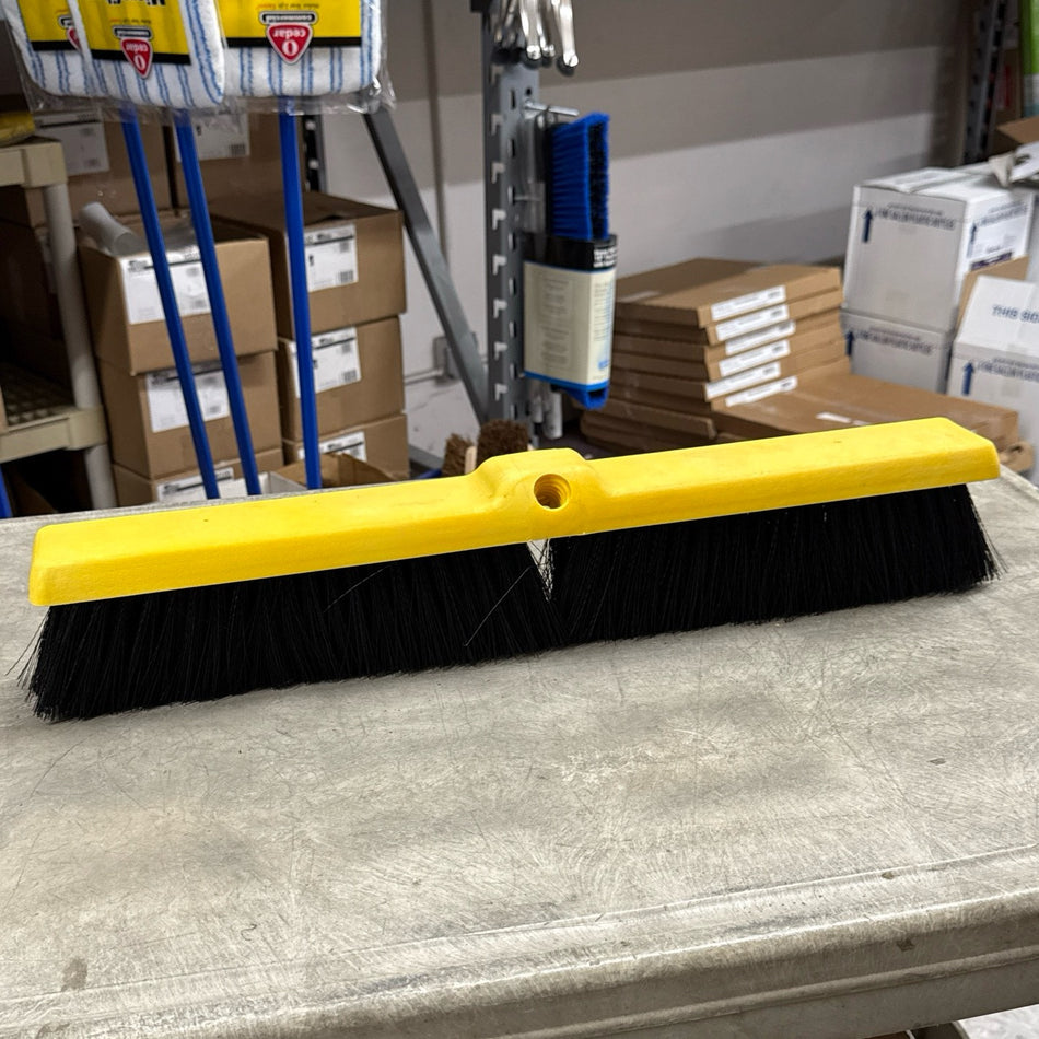 24" MEDIUM PUSH BROOM HEAD W/ PLASTIC BLOCK