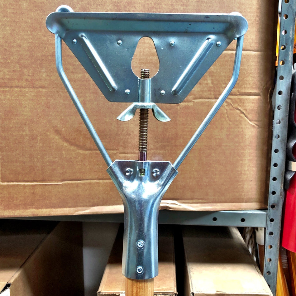 60" QUICK CHANGE MOP HANDLE WOOD & METAL W/ WING NUT